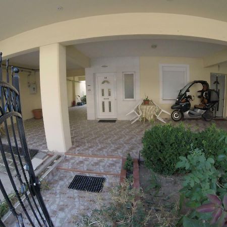 Nice And Cosy Studio Larissa Exterior foto